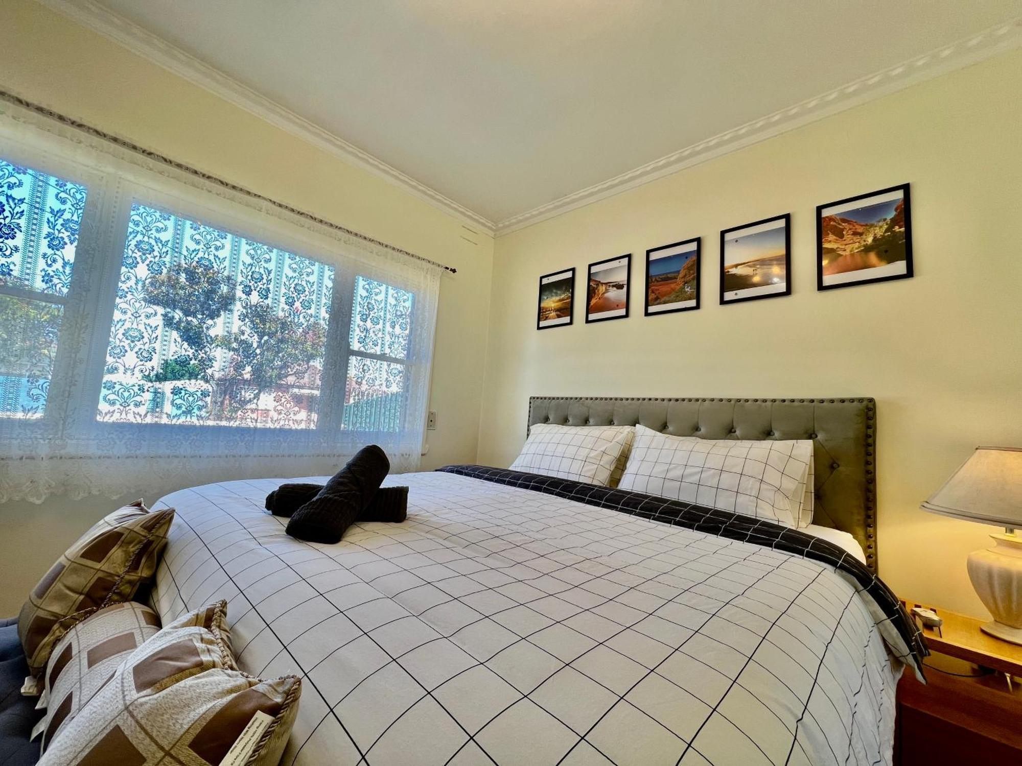 Cosy 4Br Home 15 Minutes Away From Melbourne Airport St Albans Eksteriør billede