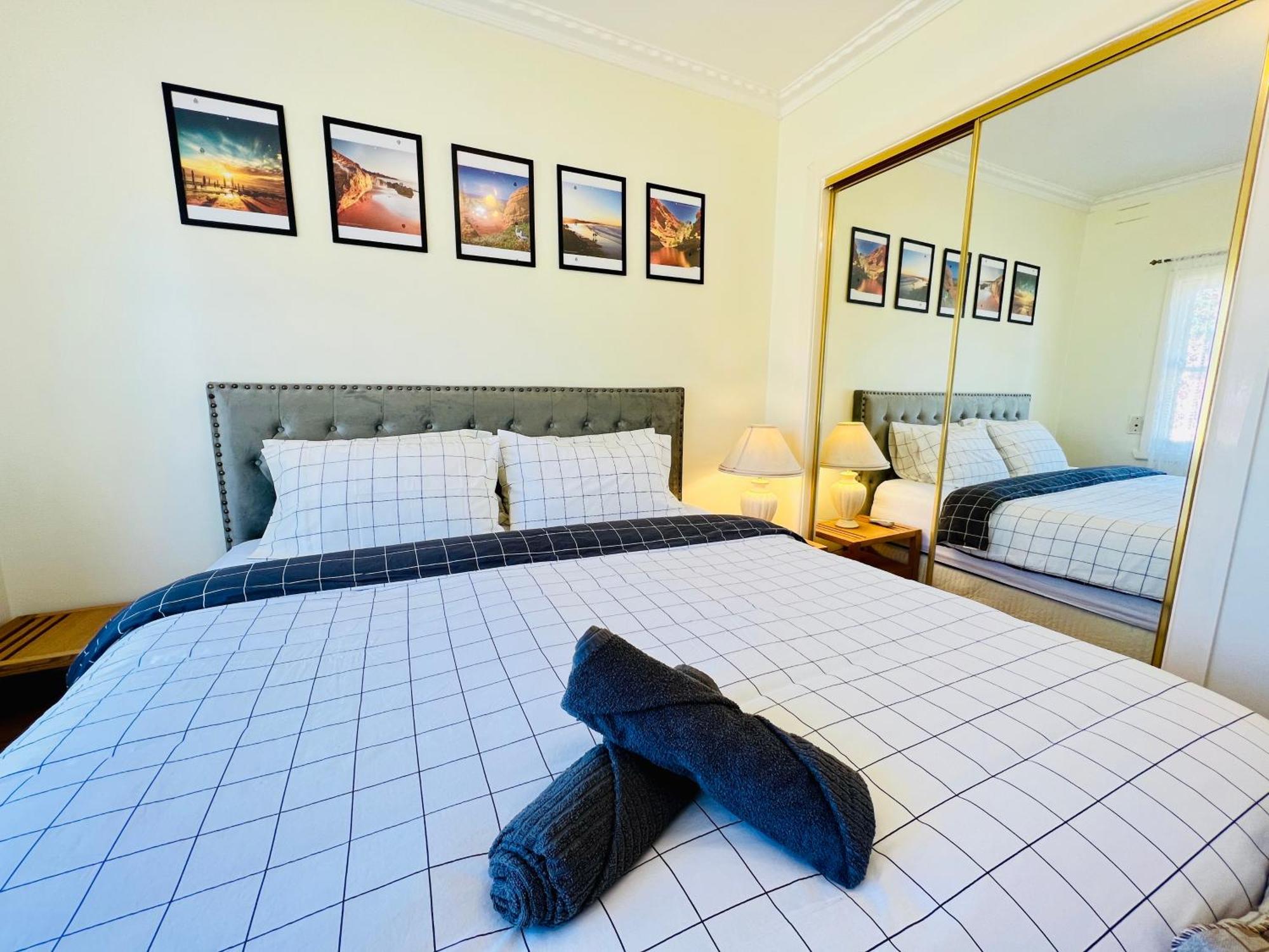 Cosy 4Br Home 15 Minutes Away From Melbourne Airport St Albans Eksteriør billede