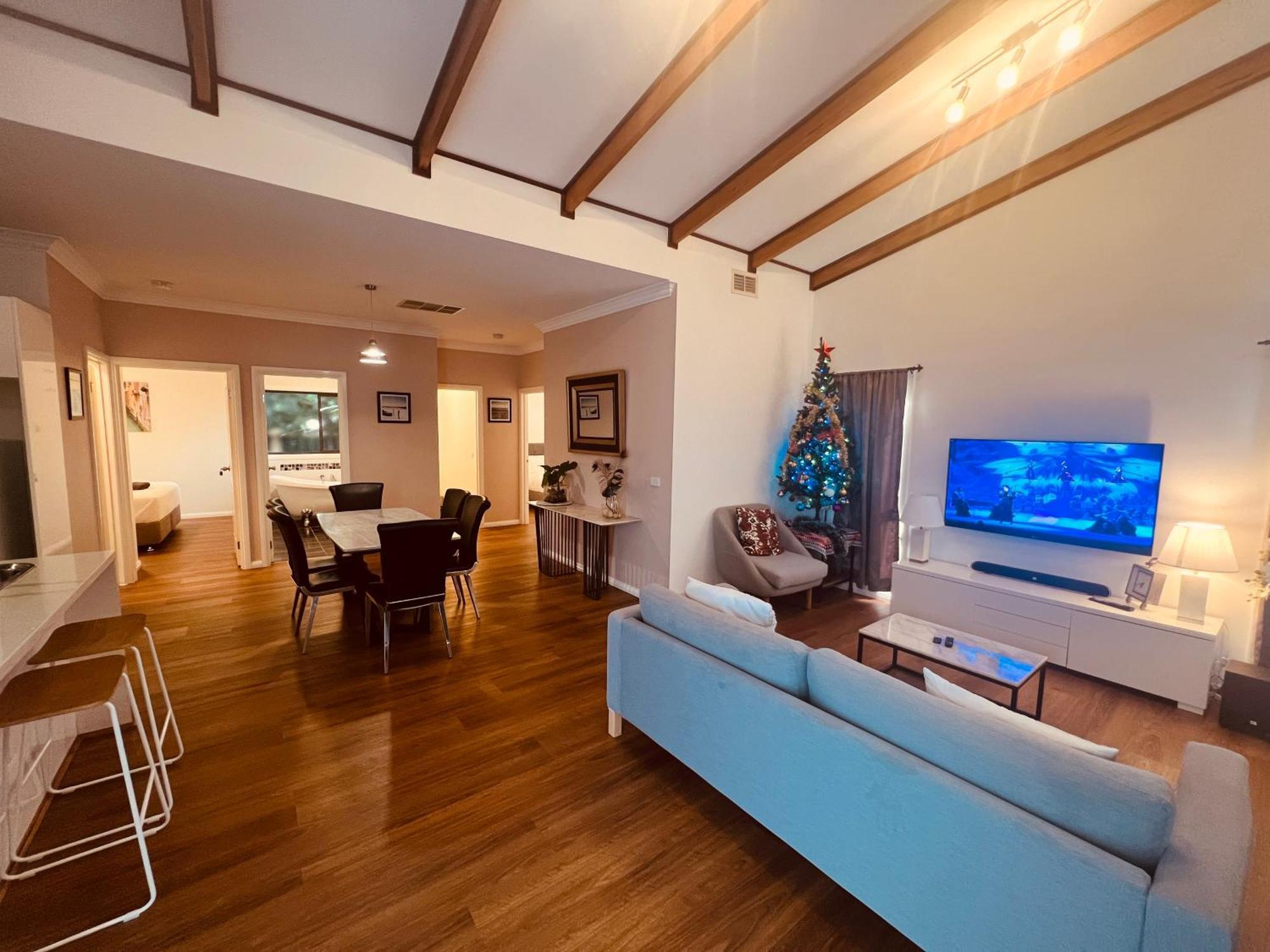 Cosy 4Br Home 15 Minutes Away From Melbourne Airport St Albans Eksteriør billede