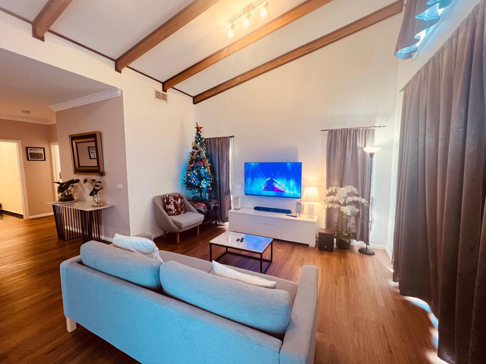 Cosy 4Br Home 15 Minutes Away From Melbourne Airport St Albans Eksteriør billede